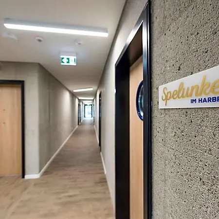 Harbr. Boardinghouse 4*